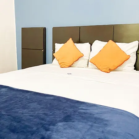 Hotel Amigo Suites-3